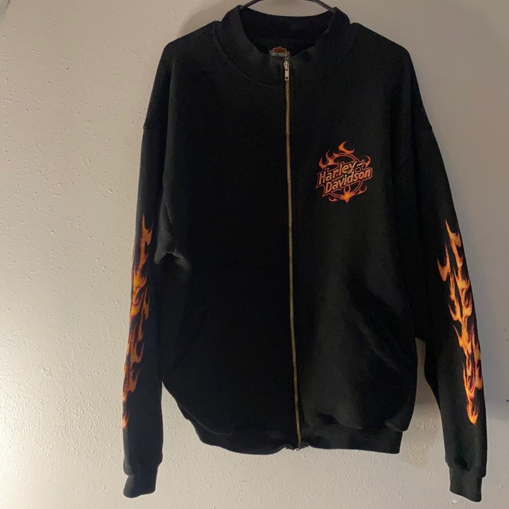 Harley Davidson zip-up jacket. Cool designs. Flame print up both sleeves.